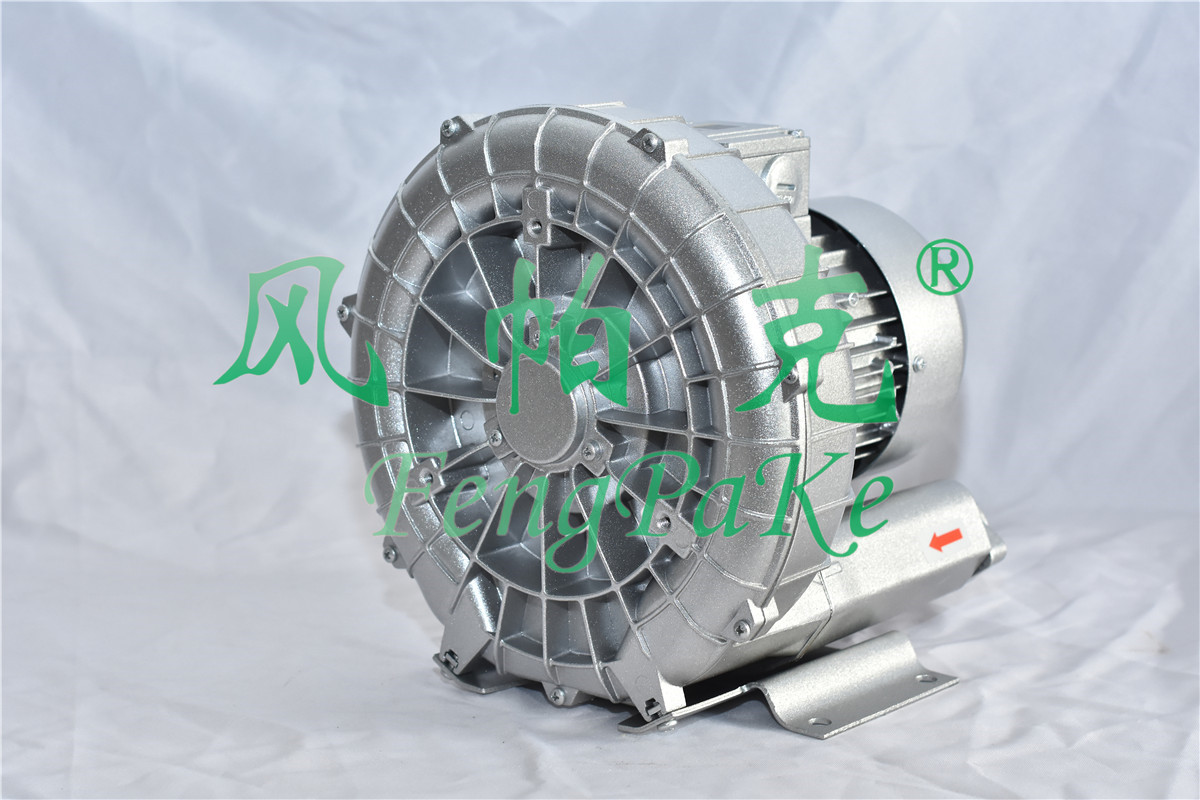 高壓鼓風機發電機出現...